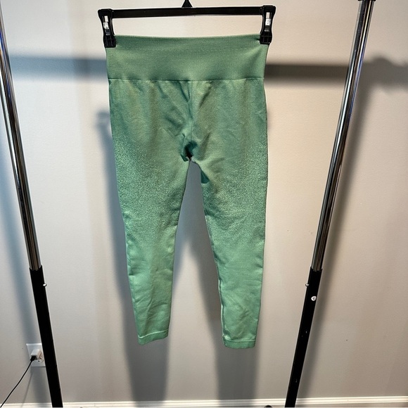 Gymshark Medium Green Ombre Leggings - Picture 4 of 9